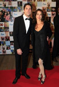 20-10-2006 SHOWBIZZ; UITREIKING VAN GOUDEN TELEVIZIERRING 2006.Vandaag vondt de uitreiking plaats van de Televizier ring 2006, winnaars van de gouden ring waren de Lama s, zilveren televizier ring voor Yvon Jaspers, zilveren televizier-ster Paul de Leeuw en de gouden stuiver ging naar AVRO Junior songfestival Tooske Ragas. 
foto: Albert den Iseger.