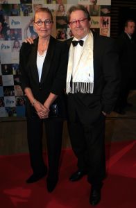20-10-2006 SHOWBIZZ; UITREIKING VAN GOUDEN TELEVIZIERRING 2006.Vandaag vondt de uitreiking plaats van de Televizier ring 2006, winnaars van de gouden ring waren de Lama s, zilveren televizier ring voor Yvon Jaspers, zilveren televizier-ster Paul de Leeuw en de gouden stuiver ging naar AVRO Junior songfestival Tooske Ragas. 
foto: Albert den Iseger.