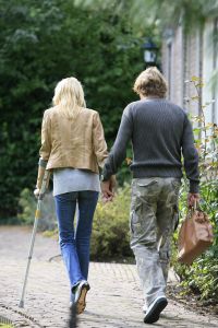 01-11-2006 SHOWBIZZ; SOFIE EN HANS KRAAIJ KNOKKEN VOOR HERSTEL SOFIE.De eerste exclusieve foto s van Hans en Sofie Kraaij. Samen onderweg naar morgen en voor een spoedig herstel van Sofie die 2 maanden geleden werd getroffen door een hersenbloeding.Meerdere keren per week naar therapeuten die haar begeleiden naar herstel.
foto: albert den Iseger.