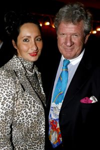 10-11-2006 SHOWBIZZ: PALAZZO OPENT HAAR DEUREN VOOR BEKEND NEDERLAND. Een compleet nieuwe show van internationale artiesten en achter het fornuis de 2 sterren kok Ron Blauw en zijn team. In aanwezigheid van oa. Andre van Duin_Frits Barend_Froukje de Both_Ramon Beuk_Frans Molenaar_ Mart Visser en tal van andere bekenden opende Palazzo haar deuren voor het Nederlandse publiek.Palazzo, een ultieme combinatie van theater en sfeervol dineren op topniveau, is dit jaar voor de derde keer te zien in Nederland.Ron Blauw Palazzo staat weer garant voor een onvergetelijke avondje uit.
foto: Albert den Iseger.