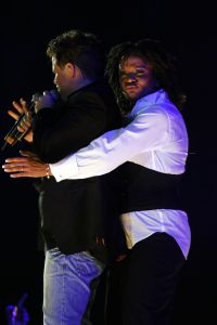 09-11-2006 SHOWBIZZ; WOLTER KROES WEER HELEMAAL TOP IN AHOY. Wolter Kroes gaf 5 en 6 november 2 concerten in de Ahoy die nagenoeg vol waren met zijn uitbundige fans.Gast optredens waren er van Cor Bakker_Jeroen van der Boom_Ruth Jacott_de Toppertjes Danny en Quilermo_Xander de Buisonje en Roxeanne en Andre Jr. Hazes.Al met al twee heel sfeer muziek volle dagen in de Rotterdamse Ahoy. 2007 staat Ahoy alweer op de agenda van Wolter Kroes.
foto: Albert den Iseger.
