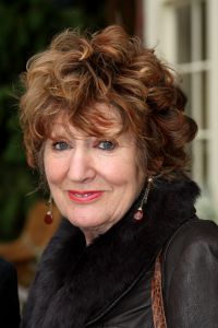 14-11-2007 SHOWBIZZ; AAT VELDHOEN VRAAGT HEDY d ANCONA TEN HUWELIJK. De erotische kunstenaar is dolverliefd op oud minister Hedy d Ancona en heeft haar al verschillende keren ten huwelijk gevraagd.
foto: Albert den Iseger.