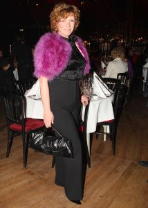 04-11-2007 SHOWBIZZ; PALAZZO OPENT DEUREN VOOR VARIETE LIEFHEBBERS. Voor het vierde achtereen volgende jaar heeft Palazzo haar deuren geopent.Tijdens de premiere trad een keur van internationale artiesten op terwijl de gasten smulden van het vijf gangen diner van top kok Ron Blauw en zijn team.Vele bekenden waren deze avond op uitnodiging van Rick Gemser naar de prachtige tent gekomen oa. Ben Cramer,  Louis van Gaal, Ed Nijpels, Aad de Mos, Thijs van Leer, Mariianne van Wijnkoop, Myrna Goosen, Johnny Kraaijkamp, Sheila de Vries, Fabienne de Vries, Harry Mens, Marijke Helwegen enz. Iedereen had na afloop het buikje vol en zere kaken van het vele lachen. Weer een pracht van aanwinst voor Amsterdam tijdens de aankomende winter.
foto: Albert den Iseger