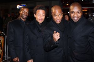 22-11-2007 SHOWBIZZ; PREMIERE VAN DE FILM DE  JONGENS VAN BONTEKOE.
Avontuur, een snufje romantiek en af en toe een ramp om de vaart erin te houden. De scheepjongens van Bontekoe heeft het allemaal. Het is een spannende film over drie heldhaftige scheepsjongens en een schipper die echt heeft bestaan. Er was weer een keur van bekenden naar de premiere gekomen oa. Jim Bakkum, Chimene van Oosterhout,Bas van Toor, Cees Geel,Henk Bos,Chris Zegers,Jochum van Gelder, Ewout Genemans,Melody Klaver en vele anderen.
foto: Albert den Iseger
