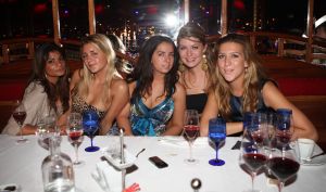 02-11-2008 SHOWBIZZ; GEEN TWEELING VOOR MAAIKE WIDDERSHOVEN. In Januari  hoopt de 39 jarige Maaike te bevallen van haar eerste kindje. Eerst dachten Maaike en haar partner dat zij in verwachting was van een tweeling zo ziek was zij telkens,  maar een echo liet toch duidelijk zien dat het een kindje zou worden.
foto:Albert den Iseger