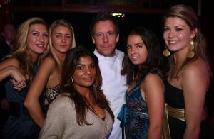 02-11-2008 SHOWBIZZ; GEEN TWEELING VOOR MAAIKE WIDDERSHOVEN. In Januari  hoopt de 39 jarige Maaike te bevallen van haar eerste kindje. Eerst dachten Maaike en haar partner dat zij in verwachting was van een tweeling zo ziek was zij telkens,  maar een echo liet toch duidelijk zien dat het een kindje zou worden.
foto:Albert den Iseger