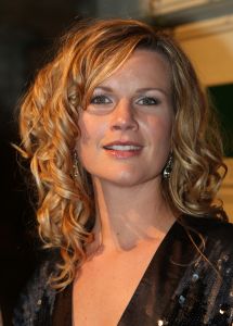 29-10-2009 SHOWBIZZ; STERREN STRAALDEN AAN DE HEMEL EN IN HET AMSTELHOTEL. De jaarlijkse Beau Monde awards werden weer uitgereikt in het Amstelhotel. Iedereen die maar IETS  is in de glamour wereld was op komen draven om het feestje mee te vieren. Grote winnaars werden Lieke van Lexmond- Kim Feenstra en Irene Moors.
foto: Albert den Iseger