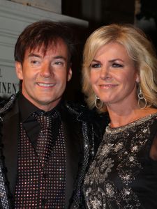 29-10-2009 SHOWBIZZ; STERREN STRAALDEN AAN DE HEMEL EN IN HET AMSTELHOTEL. De jaarlijkse Beau Monde awards werden weer uitgereikt in het Amstelhotel. Iedereen die maar IETS  is in de glamour wereld was op komen draven om het feestje mee te vieren. Grote winnaars werden Lieke van Lexmond- Kim Feenstra en Irene Moors.
foto: Albert den Iseger