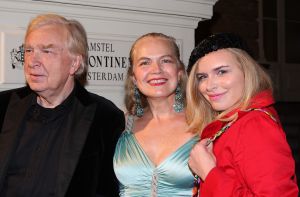 29-10-2009 SHOWBIZZ; STERREN STRAALDEN AAN DE HEMEL EN IN HET AMSTELHOTEL. De jaarlijkse Beau Monde awards werden weer uitgereikt in het Amstelhotel. Iedereen die maar IETS  is in de glamour wereld was op komen draven om het feestje mee te vieren. Grote winnaars werden Lieke van Lexmond- Kim Feenstra en Irene Moors.
foto: Albert den Iseger