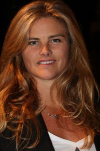 29-10-2009 SHOWBIZZ; STERREN STRAALDEN AAN DE HEMEL EN IN HET AMSTELHOTEL. De jaarlijkse Beau Monde awards werden weer uitgereikt in het Amstelhotel. Iedereen die maar IETS  is in de glamour wereld was op komen draven om het feestje mee te vieren. Grote winnaars werden Lieke van Lexmond- Kim Feenstra en Irene Moors.
foto: Albert den Iseger