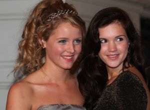 29-10-2009 SHOWBIZZ; STERREN STRAALDEN AAN DE HEMEL EN IN HET AMSTELHOTEL. De jaarlijkse Beau Monde awards werden weer uitgereikt in het Amstelhotel. Iedereen die maar IETS  is in de glamour wereld was op komen draven om het feestje mee te vieren. Grote winnaars werden Lieke van Lexmond- Kim Feenstra en Irene Moors.
foto: Albert den Iseger