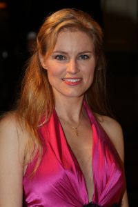 29-10-2009 SHOWBIZZ; STERREN STRAALDEN AAN DE HEMEL EN IN HET AMSTELHOTEL. De jaarlijkse Beau Monde awards werden weer uitgereikt in het Amstelhotel. Iedereen die maar IETS  is in de glamour wereld was op komen draven om het feestje mee te vieren. Grote winnaars werden Lieke van Lexmond- Kim Feenstra en Irene Moors.
foto: Albert den Iseger
