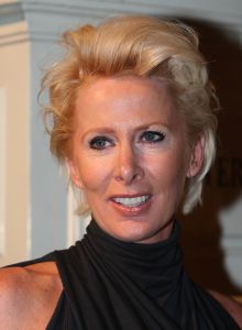 29-10-2009 SHOWBIZZ; STERREN STRAALDEN AAN DE HEMEL EN IN HET AMSTELHOTEL. De jaarlijkse Beau Monde awards werden weer uitgereikt in het Amstelhotel. Iedereen die maar IETS  is in de glamour wereld was op komen draven om het feestje mee te vieren. Grote winnaars werden Lieke van Lexmond- Kim Feenstra en Irene Moors.
foto: Albert den Iseger