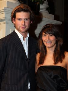 29-10-2009 SHOWBIZZ; STERREN STRAALDEN AAN DE HEMEL EN IN HET AMSTELHOTEL. De jaarlijkse Beau Monde awards werden weer uitgereikt in het Amstelhotel. Iedereen die maar IETS  is in de glamour wereld was op komen draven om het feestje mee te vieren. Grote winnaars werden Lieke van Lexmond- Kim Feenstra en Irene Moors.
foto: Albert den Iseger