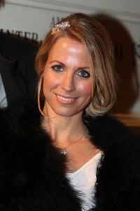 29-10-2009 SHOWBIZZ; STERREN STRAALDEN AAN DE HEMEL EN IN HET AMSTELHOTEL. De jaarlijkse Beau Monde awards werden weer uitgereikt in het Amstelhotel. Iedereen die maar IETS  is in de glamour wereld was op komen draven om het feestje mee te vieren. Grote winnaars werden Lieke van Lexmond- Kim Feenstra en Irene Moors.
foto: Albert den Iseger