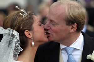 26-11-2010 KONINKLIJK HUIS; PRINS CARLOS DE BOURBON DE PARME EN ANNEMARIE GUALTHERIE VAN WEZEL GAVEN ELKAAR HET JA WOORD. De kerkelijke inzegening vond plaats in de Ter Kameren Abdij in Brussel. Bij hun huwelijk waren veel Koninklijke gasten aanwezig.Tijdens deze heuglijke dag werd tevens bekend gemaakt dat Prinses Margarita  in verwachting is van hun tweede kind. `zij en haar man Tjalling ten Cate verwachten de baby volgend voorjaar.
foto: Albert den Iseger