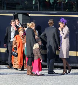 26-11-2010 KONINKLIJK HUIS; PRINS CARLOS DE BOURBON DE PARME EN ANNEMARIE GUALTHERIE VAN WEZEL GAVEN ELKAAR HET JA WOORD. De kerkelijke inzegening vond plaats in de Ter Kameren Abdij in Brussel. Bij hun huwelijk waren veel Koninklijke gasten aanwezig.Tijdens deze heuglijke dag werd tevens bekend gemaakt dat Prinses Margarita  in verwachting is van hun tweede kind. `zij en haar man Tjalling ten Cate verwachten de baby volgend voorjaar.
foto: Albert den Iseger