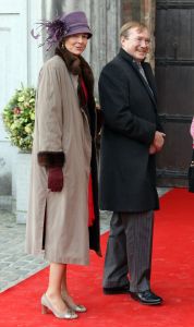 26-11-2010 KONINKLIJK HUIS; PRINS CARLOS DE BOURBON DE PARME EN ANNEMARIE GUALTHERIE VAN WEZEL GAVEN ELKAAR HET JA WOORD. De kerkelijke inzegening vond plaats in de Ter Kameren Abdij in Brussel. Bij hun huwelijk waren veel Koninklijke gasten aanwezig.Tijdens deze heuglijke dag werd tevens bekend gemaakt dat Prinses Margarita  in verwachting is van hun tweede kind. `zij en haar man Tjalling ten Cate verwachten de baby volgend voorjaar.
foto: Albert den Iseger