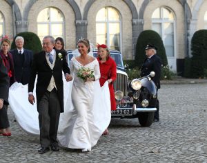 26-11-2010 KONINKLIJK HUIS; PRINS CARLOS DE BOURBON DE PARME EN ANNEMARIE GUALTHERIE VAN WEZEL GAVEN ELKAAR HET JA WOORD. De kerkelijke inzegening vond plaats in de Ter Kameren Abdij in Brussel. Bij hun huwelijk waren veel Koninklijke gasten aanwezig.Tijdens deze heuglijke dag werd tevens bekend gemaakt dat Prinses Margarita  in verwachting is van hun tweede kind. `zij en haar man Tjalling ten Cate verwachten de baby volgend voorjaar.
foto: Albert den Iseger