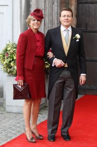 26-11-2010 KONINKLIJK HUIS; PRINS CARLOS DE BOURBON DE PARME EN ANNEMARIE GUALTHERIE VAN WEZEL GAVEN ELKAAR HET JA WOORD. De kerkelijke inzegening vond plaats in de Ter Kameren Abdij in Brussel. Bij hun huwelijk waren veel Koninklijke gasten aanwezig.Tijdens deze heuglijke dag werd tevens bekend gemaakt dat Prinses Margarita  in verwachting is van hun tweede kind. `zij en haar man Tjalling ten Cate verwachten de baby volgend voorjaar.
foto: Albert den Iseger