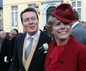 26-11-2010 KONINKLIJK HUIS; PRINS CARLOS DE BOURBON DE PARME EN ANNEMARIE GUALTHERIE VAN WEZEL GAVEN ELKAAR HET JA WOORD. De kerkelijke inzegening vond plaats in de Ter Kameren Abdij in Brussel. Bij hun huwelijk waren veel Koninklijke gasten aanwezig.Tijdens deze heuglijke dag werd tevens bekend gemaakt dat Prinses Margarita  in verwachting is van hun tweede kind. `zij en haar man Tjalling ten Cate verwachten de baby volgend voorjaar.
foto: Albert den Iseger