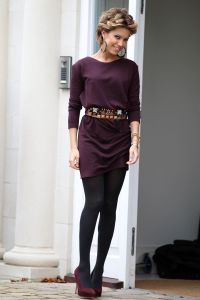 11-11-2010 SHOWBIZZ; PRIVE IS THUIS BIJ SYLVIE VAN DER VAART IN LONDON. Wij waren op visite bij Sylvie van der Vaart in London. Ze wonen in een chique buitenwijk waar ook oa. Amy Winehouse en de Bergkampjes wonen. In een prachtig nieuw Landhuis aan de rand van een bos wonen nu Rafael, Sylvie en hun zoon Damian. Een top lokatie waar straks de hele familie de kerstdagen met elkaar gaat vieren. Het hele interview staat deze week in Weekblad Prive met natuurlijk de moosiste foto s 
foto: Albert den Iseger
