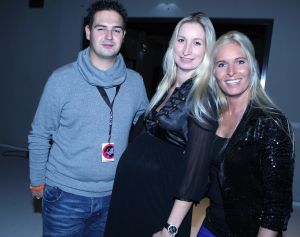 28-10-2011 SHOWBIZZ; FRANS BAUER VOOR DE 50ste KEER IN EEN VOL AHOY. Meer dan 14.000 fans genoten weer van een avondje Frans Bauer.28-10-2011 SHOWBIZZ; FRANS BAUER VOOR DE 50ste KEER IN EEN VOL AHOY. Meer dan 14.000 fans genoten weer van een avondje Frans Bauer.
foto: Albert den Iseger.
foto: Albert den Iseger.