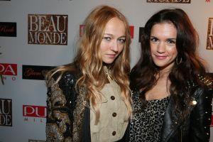 12-11-2012 SHOWBIZZ; BEAU MONDE AWARDS 2012 IN AMSTELHOTEL. Vandaag werden de BEAU MONDE AWARDS 2012 uitgereikt in het Amstel hotel. Tout bekend Nederland hulde zich vanavond in zijn of haar mooiste outfit met GLITTER ROCK. Sylvie van der Vaart won de style award, Ylaonthe Sneijder-Cabau won de Cover Award, Nikki Plesssen kreeg de meeste stemmen voor de Leco Look Award en Leotien van Moorsel ontvang de Make over Award.
foto: Albert den Iseger.