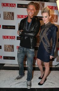 12-11-2012 SHOWBIZZ; BEAU MONDE AWARDS 2012 IN AMSTELHOTEL. Vandaag werden de BEAU MONDE AWARDS 2012 uitgereikt in het Amstel hotel. Tout bekend Nederland hulde zich vanavond in zijn of haar mooiste outfit met GLITTER ROCK. Sylvie van der Vaart won de style award, Ylaonthe Sneijder-Cabau won de Cover Award, Nikki Plesssen kreeg de meeste stemmen voor de Leco Look Award en Leotien van Moorsel ontvang de Make over Award.
foto: Albert den Iseger.