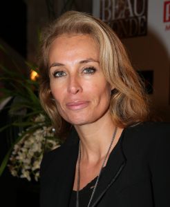 12-11-2012 SHOWBIZZ; BEAU MONDE AWARDS 2012 IN AMSTELHOTEL. Vandaag werden de BEAU MONDE AWARDS 2012 uitgereikt in het Amstel hotel. Tout bekend Nederland hulde zich vanavond in zijn of haar mooiste outfit met GLITTER ROCK. Sylvie van der Vaart won de style award, Ylaonthe Sneijder-Cabau won de Cover Award, Nikki Plesssen kreeg de meeste stemmen voor de Leco Look Award en Leotien van Moorsel ontvang de Make over Award.
foto: Albert den Iseger.