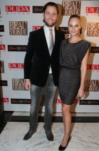 12-11-2012 SHOWBIZZ; BEAU MONDE AWARDS 2012 IN AMSTELHOTEL. Vandaag werden de BEAU MONDE AWARDS 2012 uitgereikt in het Amstel hotel. Tout bekend Nederland hulde zich vanavond in zijn of haar mooiste outfit met GLITTER ROCK. Sylvie van der Vaart won de style award, Ylaonthe Sneijder-Cabau won de Cover Award, Nikki Plesssen kreeg de meeste stemmen voor de Leco Look Award en Leotien van Moorsel ontvang de Make over Award.
foto: Albert den Iseger.