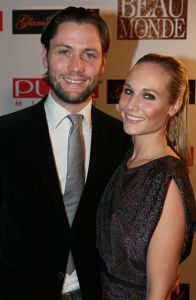 12-11-2012 SHOWBIZZ; BEAU MONDE AWARDS 2012 IN AMSTELHOTEL. Vandaag werden de BEAU MONDE AWARDS 2012 uitgereikt in het Amstel hotel. Tout bekend Nederland hulde zich vanavond in zijn of haar mooiste outfit met GLITTER ROCK. Sylvie van der Vaart won de style award, Ylaonthe Sneijder-Cabau won de Cover Award, Nikki Plesssen kreeg de meeste stemmen voor de Leco Look Award en Leotien van Moorsel ontvang de Make over Award.
foto: Albert den Iseger.