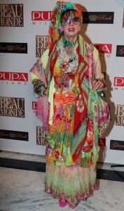12-11-2012 SHOWBIZZ; BEAU MONDE AWARDS 2012 IN AMSTELHOTEL. Vandaag werden de BEAU MONDE AWARDS 2012 uitgereikt in het Amstel hotel. Tout bekend Nederland hulde zich vanavond in zijn of haar mooiste outfit met GLITTER ROCK. Sylvie van der Vaart won de style award, Ylaonthe Sneijder-Cabau won de Cover Award, Nikki Plesssen kreeg de meeste stemmen voor de Leco Look Award en Leotien van Moorsel ontvang de Make over Award.
foto: Albert den Iseger.