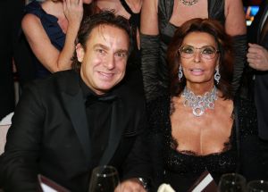 07-11-2012 SHOWBIZZ; SOPHIA LOREN IN HUIS TER DUIN NOORDWIJK AAN ZEE. In aanwezigheid  van SOPHIA LOREN - de legendarische filmster die sinds jaren het gezicht is van DAMIANI is- presenteert DAMIANI deze avond haar byzondere collectie juwelen.
foto: Albert den Iseger.
