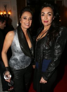12-11-2012 SHOWBIZZ; BEAU MONDE AWARDS 2012 IN AMSTELHOTEL. Vandaag werden de BEAU MONDE AWARDS 2012 uitgereikt in het Amstel hotel. Tout bekend Nederland hulde zich vanavond in zijn of haar mooiste outfit met GLITTER ROCK. Sylvie van der Vaart won de style award, Ylaonthe Sneijder-Cabau won de Cover Award, Nikki Plesssen kreeg de meeste stemmen voor de Leco Look Award en Leotien van Moorsel ontvang de Make over Award.
foto: Albert den Iseger.