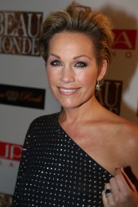 12-11-2012 SHOWBIZZ; BEAU MONDE AWARDS 2012 IN AMSTELHOTEL. Vandaag werden de BEAU MONDE AWARDS 2012 uitgereikt in het Amstel hotel. Tout bekend Nederland hulde zich vanavond in zijn of haar mooiste outfit met GLITTER ROCK. Sylvie van der Vaart won de style award, Ylaonthe Sneijder-Cabau won de Cover Award, Nikki Plesssen kreeg de meeste stemmen voor de Leco Look Award en Leotien van Moorsel ontvang de Make over Award.
foto: Albert den Iseger.