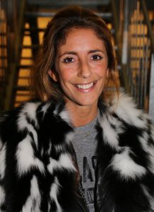 14-11-2013 SHOWBIZZ; BEKEND NEDERLAND GAAT GRAAIEN IN DE COLLECTIE VAN ISABEL MARANT POUR H&M. Diverse BN ers graaien tot dat het een rommel werd in de winkel van H&M. De nieuwe collectie van ISABEL MARANT pour H&M werd geintroduceerd in LOODS 6 te Amsterdam.
foto: Albert5 den Iseger