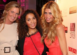 12-11-2013 SHOWBIZZ; BEAU MONDE AWARDS 2013. Winnaressen waren Nicolette van Dam-Toprak Yalciner-Daphne Deckers-Yvonne Coldeweijer. De BN ers waren weer massaal naar het Amstel hotel gekomen  om de mooiste dames en hun outfits te bewonderen.
foto: Albert den Iseger 