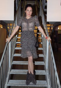 14-11-2013 SHOWBIZZ; BEKEND NEDERLAND GAAT GRAAIEN IN DE COLLECTIE VAN ISABEL MARANT POUR H&M. Diverse BN ers graaien tot dat het een rommel werd in de winkel van H&M. De nieuwe collectie van ISABEL MARANT pour H&M werd geintroduceerd in LOODS 6 te Amsterdam.
foto: Albert5 den Iseger