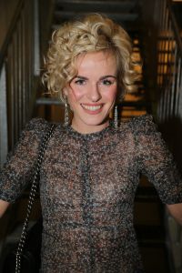 14-11-2013 SHOWBIZZ; BEKEND NEDERLAND GAAT GRAAIEN IN DE COLLECTIE VAN ISABEL MARANT POUR H&M. Diverse BN ers graaien tot dat het een rommel werd in de winkel van H&M. De nieuwe collectie van ISABEL MARANT pour H&M werd geintroduceerd in LOODS 6 te Amsterdam.
foto: Albert5 den Iseger