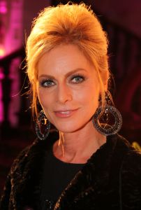 12-11-2013 SHOWBIZZ; BEAU MONDE AWARDS 2013. Winnaressen waren Nicolette van Dam-Toprak Yalciner-Daphne Deckers-Yvonne Coldeweijer. De BN ers waren weer massaal naar het Amstel hotel gekomen  om de mooiste dames en hun outfits te bewonderen. foto- Albert den Iseger .