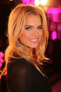 12-11-2013 SHOWBIZZ; BEAU MONDE AWARDS 2013. Winnaressen waren Nicolette van Dam-Toprak Yalciner-Daphne Deckers-Yvonne Coldeweijer. De BN ers waren weer massaal naar het Amstel hotel gekomen  om de mooiste dames en hun outfits te bewonderen. foto- Albert den Iseger .
