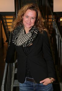 14-11-2013 SHOWBIZZ; BEKEND NEDERLAND GAAT GRAAIEN IN DE COLLECTIE VAN ISABEL MARANT POUR H&M. Diverse BN ers graaien tot dat het een rommel werd in de winkel van H&M. De nieuwe collectie van ISABEL MARANT pour H&M werd geintroduceerd in LOODS 6 te Amsterdam.
foto: Albert5 den Iseger