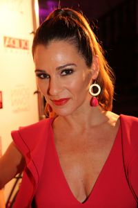 12-11-2013 SHOWBIZZ; BEAU MONDE AWARDS 2013. Winnaressen waren Nicolette van Dam-Toprak Yalciner-Daphne Deckers-Yvonne Coldeweijer. De BN ers waren weer massaal naar het Amstel hotel gekomen  om de mooiste dames en hun outfits te bewonderen. foto- Albert den Iseger .