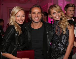 12-11-2013 SHOWBIZZ; BEAU MONDE AWARDS 2013. Winnaressen waren Nicolette van Dam-Toprak Yalciner-Daphne Deckers-Yvonne Coldeweijer. De BN ers waren weer massaal naar het Amstel hotel gekomen  om de mooiste dames en hun outfits te bewonderen.
foto: Albert den Iseger 
