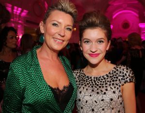 12-11-2013 SHOWBIZZ; BEAU MONDE AWARDS 2013. Winnaressen waren Nicolette van Dam-Toprak Yalciner-Daphne Deckers-Yvonne Coldeweijer. De BN ers waren weer massaal naar het Amstel hotel gekomen  om de mooiste dames en hun outfits te bewonderen. foto- Albert den Iseger .
