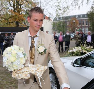 08-11-2013 SHOWBIZZ; SIENEKE PETERS TROUWDE HAAR GROTE LIEFDE JAN BAUM.
foto; Albert den Iseger