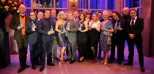 26-11-2013 SHOWBIZZ; MUSICAL AWARDS GROTE WINNAAR IS... HIJ GELOOFT IN MIJ. Hij gelooft in mij is op met MUSICAL AWARDS GALA uitgeroepen tot de beste musical van het jaar. Iedereen die maar iets te betekenen had in deze wereld was aanwezig. De grote afwezigen waren de familie HAZES.
foto: Albert den Iseger