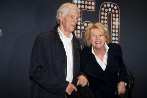 18-11-2014 SHOWBIZZ; ANDRE VAN DUIN OP ZIJN EIGEN GALA ANDRE VAN DUIN 50. Andre kreeg oa. de Frans Banninck penning van burgemeester Eberhard van der Laan. Vele gasten waren aanwezig op het gala voor Andre.
foto: Albert den Iseger18-11-2014 SHOWBIZZ; ANDRE VAN DUIN OP ZIJN EIGEN GALA ANDRE VAN DUIN 50. Andre kreeg oa. de Frans Banninck penning van burgemeester Eberhard van der Laan. Vele gasten waren aanwezig op het gala voor Andre.
foto: Albert den Iseger
