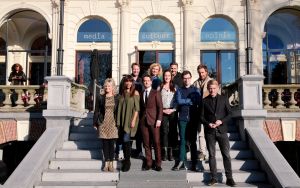 17-11-2014 SHOWBIZZ; PERSPRESENTATIE VAN WIE IS DE MOL IN 2014. De MAGIE van de MOL blijft na 15 jaar toch bestaan.Dit jaar doen mee: Martine Sandifort-Evelien Bosch-Marlijn weerdenburg-Margriet van der Linden-Rik van Westelaken-Viktot Brand-Carolina Dijkhuizen-Pieter Derks-Chris Zegers en Ajuad El Miloudi. presentator Art Rooijakkers.
foto: Albert den Iseger